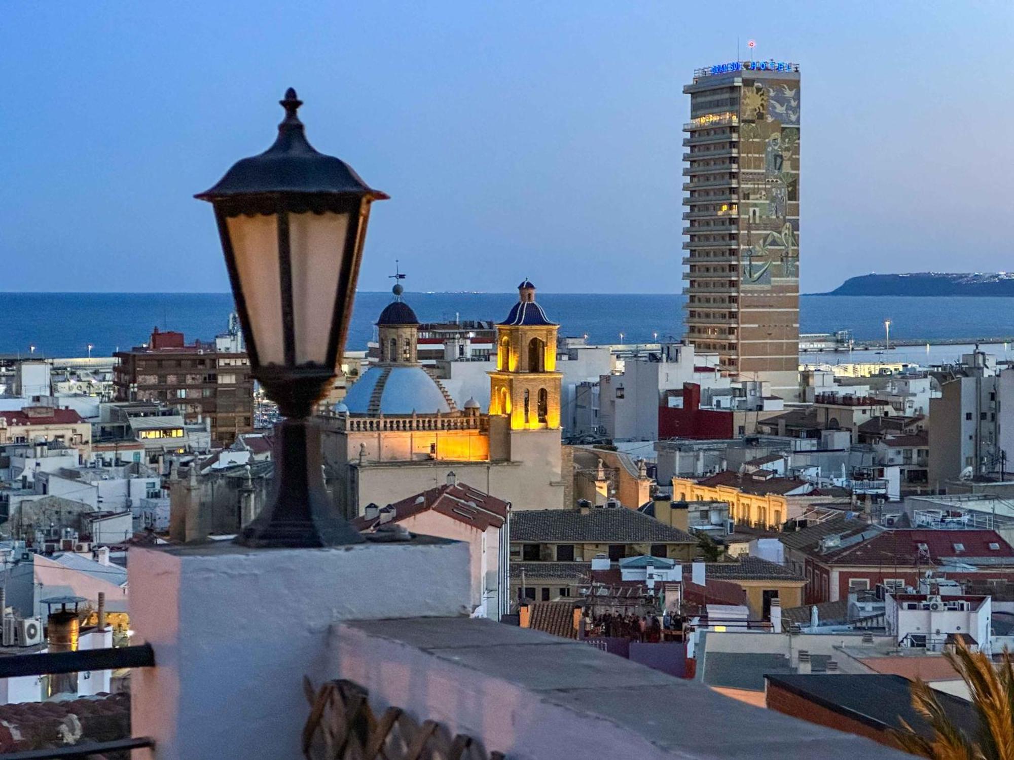 Casa Moll. Tradicion Y Bonitas Vistas De Alicante Extérieur photo